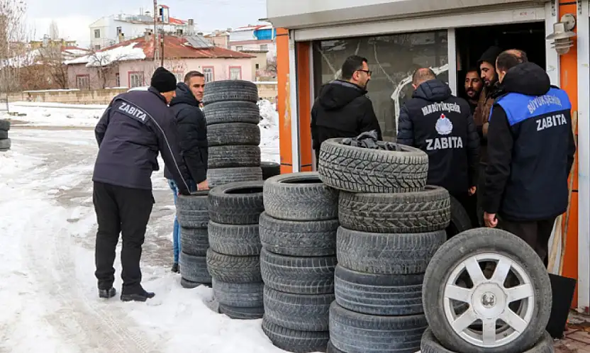 İpekyolu Caddesinde servis güzergahlarında kalan işletmelere uyarı