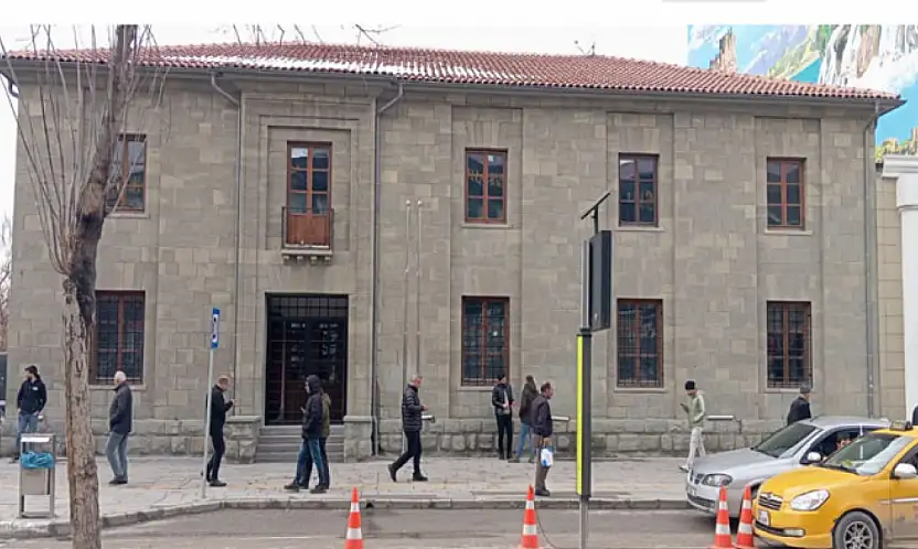 İran Konsolosluğu eski Tekel binasında hizmet verecek