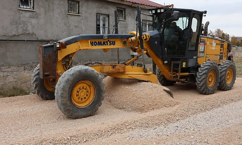 İskele Mahallesi'nde yol çalışmaları sürüyor