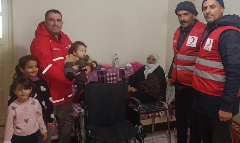 Kızılay'dan Gazi emanetine anlamlı destek