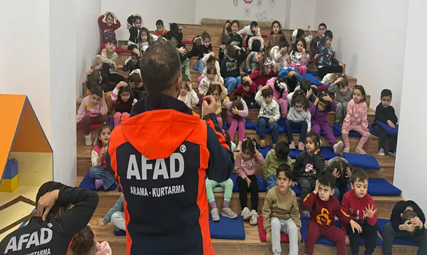 Kreş öğrencilerine afet farkındalık eğitimi