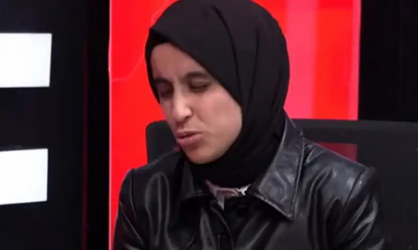 Kur'an-ı Kerim'i kabartma yazılarla hıfzetti