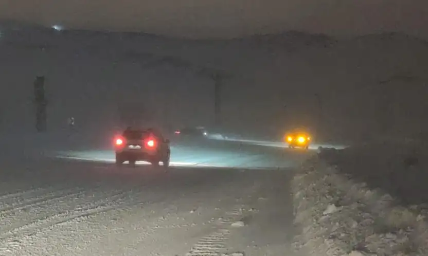 Kurubaş Geçidi'nde tipi etkili oluyor