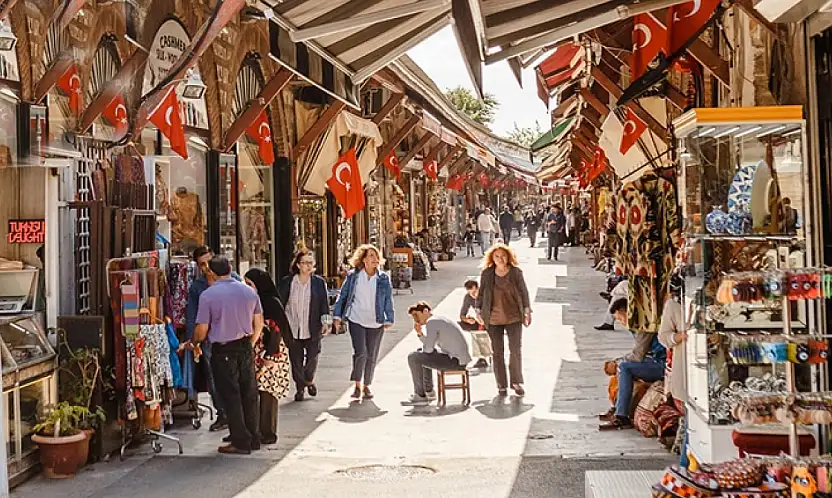 Mısır Çarşısı yıkılıyor, yerine arasta çarşı yapılıyor