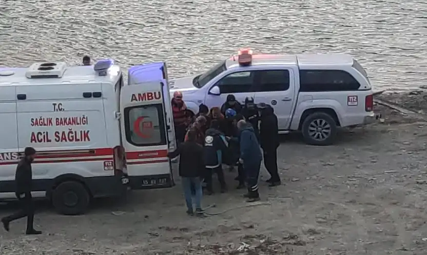 Otomobilin uçtuğu barajda kaybolan gencin cansız bedeni bulundu