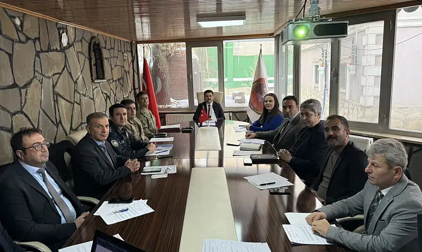 Özalp'te bağımlılıkla ve kadına yönelik şiddetle mücadele toplantısı yapıldı