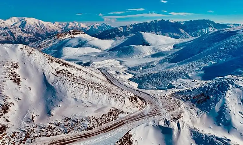 Pervari-Van yolu ulaşıma kapandı