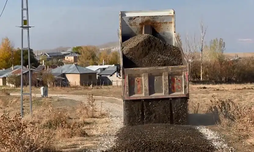Pirgarip Mahallelesi'nde çalışmalar sürüyor