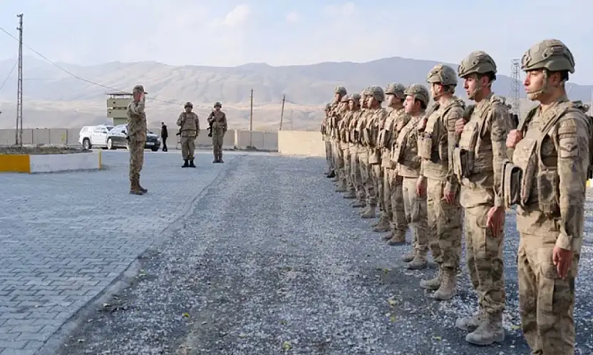 Tuğgeneral Avkıran'dan karakollara ziyaret