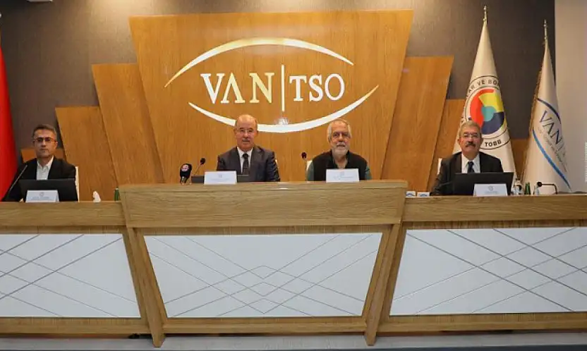 Türkiye'de barışın toplumsal, siyasal ve ekonomik boyutları masaya yatırıldı