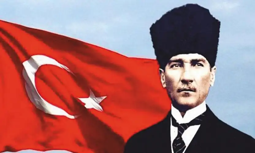 Türkiye'nin en büyük kazanımı Cumhuriyetimiz 102 yaşında