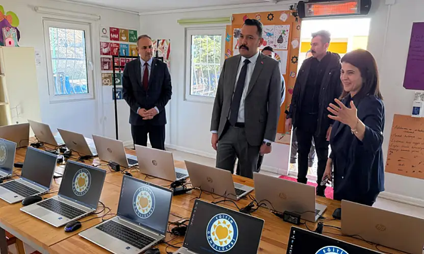 Türkmenoğlu'ndan TEGV Muradiye öğrenim birimine ziyaret