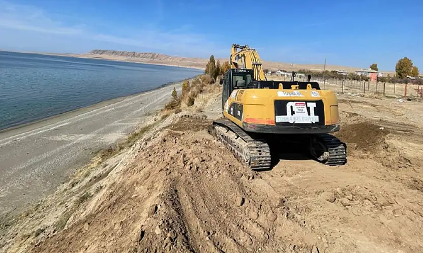 Tuşba Belediyesi'nden kıyı seferberliği