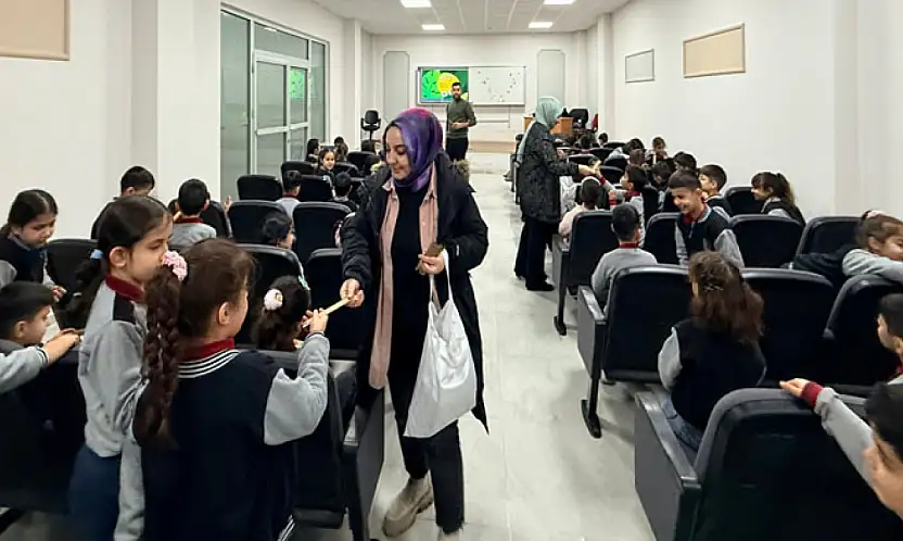 Van Büyükşehir Belediyesi'nden miniklere sıfır atık eğitimi