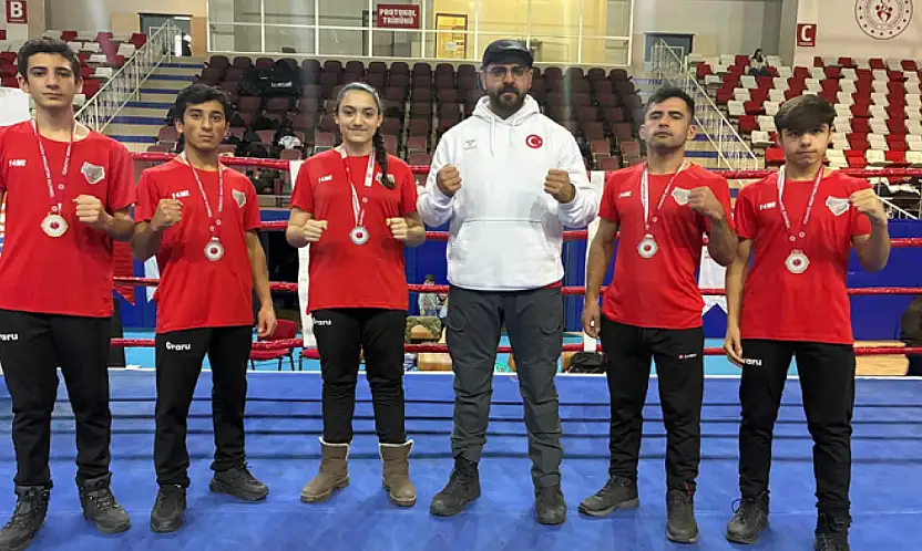 Van Büyükşehir Belediyesi Spor Kulübü Muaythai branşından büyük başarı