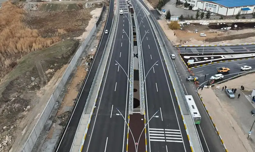 Van çevre yolunun 28 kilometrelik 2 etabı açılıyor