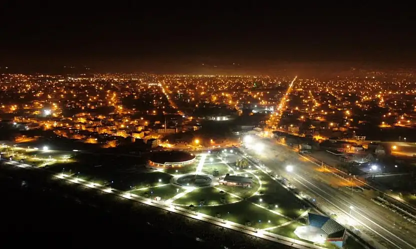 Van'da gece ve gündüz birbirinden ayrı güzel
