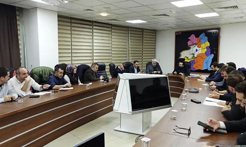 Van'da hastane yönetimi 2026 için toplandı