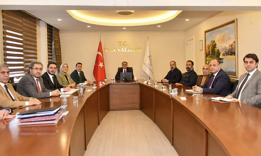 Van'da kamu yatırımları masaya yatırıldı