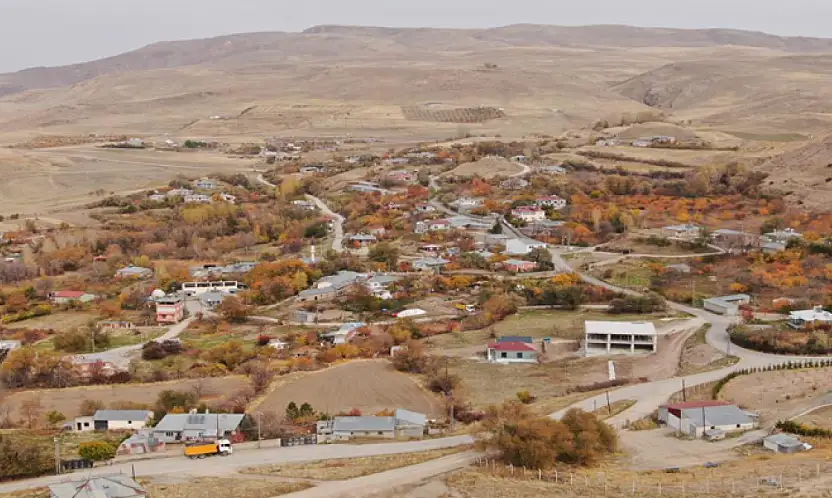 Van'da kartpostallık sonbahar manzaraları