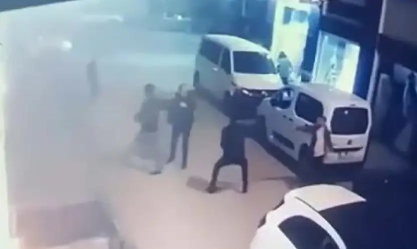 Van'da otel sahibi ve oğlunun öldürülme anı görüntüleri ortaya çıktı