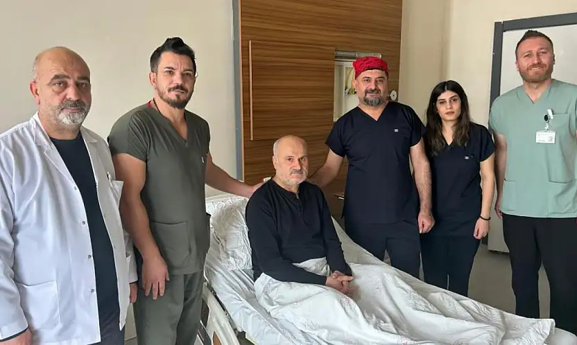 Van'da riskli glomus ameliyatları başarıyla gerçekleştiriliyor