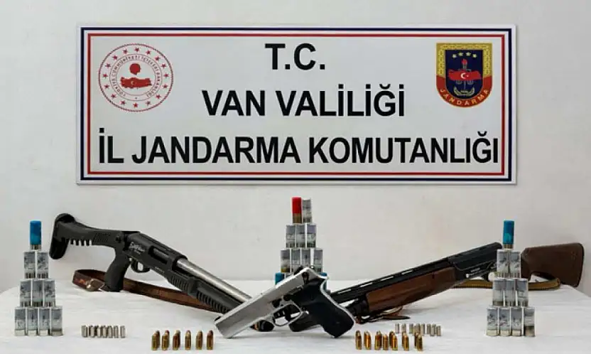 Van'da ruhsatsız silah operasyonu