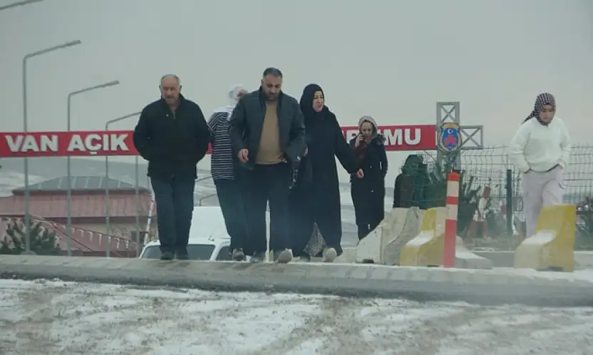 Van'da tahliyeler başladı