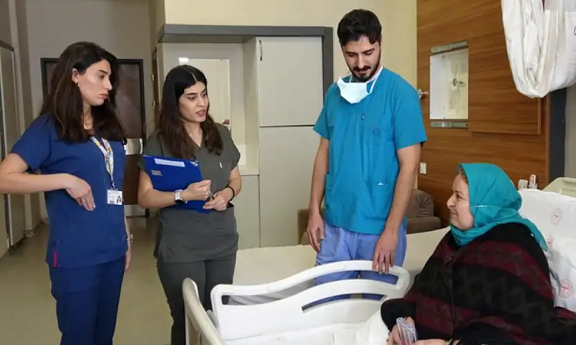 Van'da yüksek riskli hasta başarılı ameliyatla sağlığına kavuştu