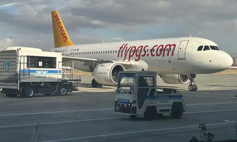 Van Ferit Melen Havalimanında uçuşlar yeniden başladı