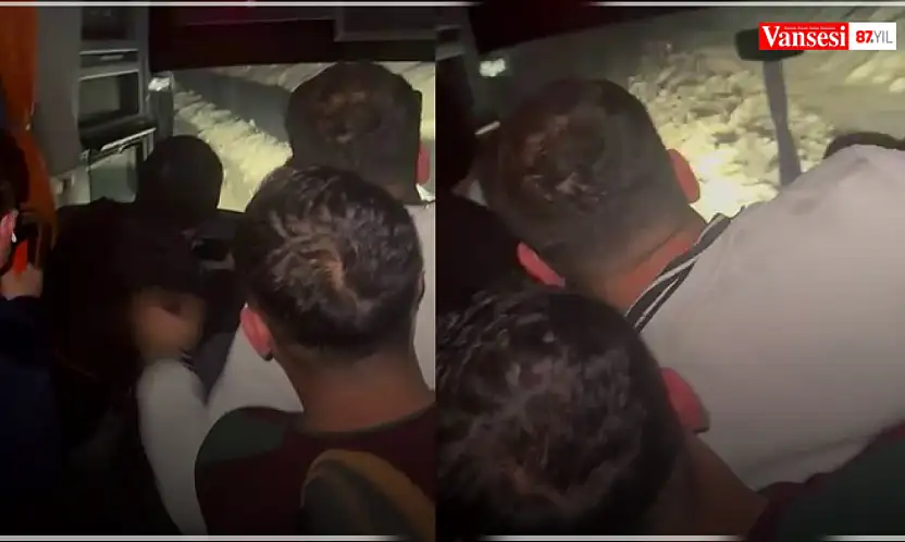 Van firmasına ait yolcu otobüsü Diyarbakır'da devrildi