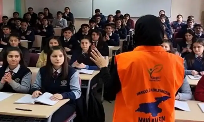 Van Gölü'nü koruma seminerleri