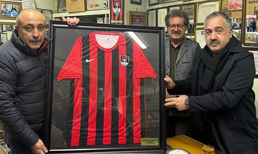 Van İl Emniyet Müdürü Mutlu'dan anlamlı ziyaret