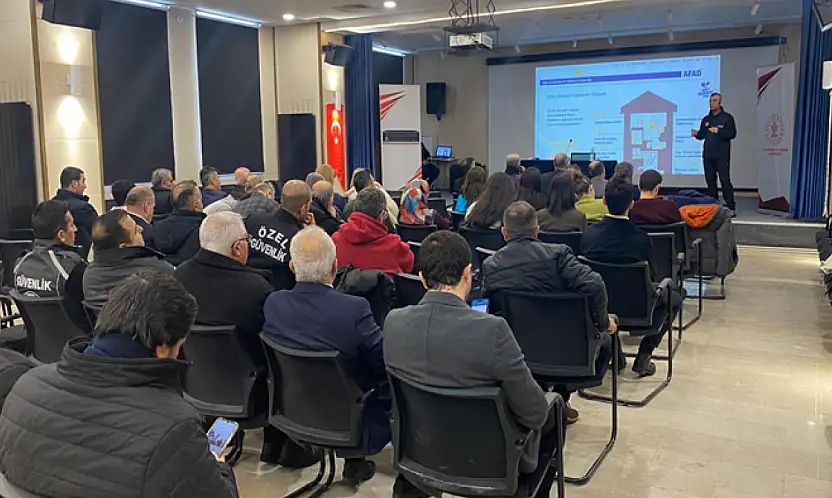 Van İl Kültür ve Turizm Müdürlüğü personeline afet ve yangın eğitimi