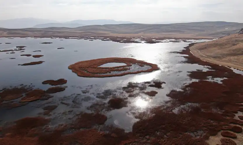 Van'ın 2 bin 800 yıllık mühendislik harikası kuruyor