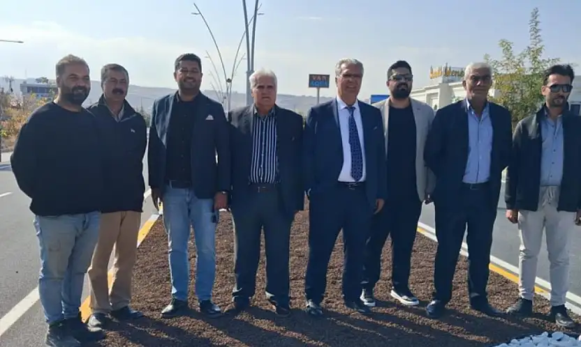 Van trafiğine yeni nefes: Edremit Köprülü Kavşağı trafiğe açıldı