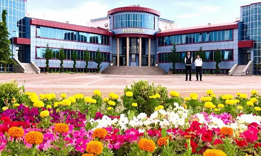 Van YYÜ'de çift anadal ve yandal başvuruları başladı