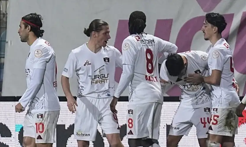 Vanspor'da, moraller yerinde