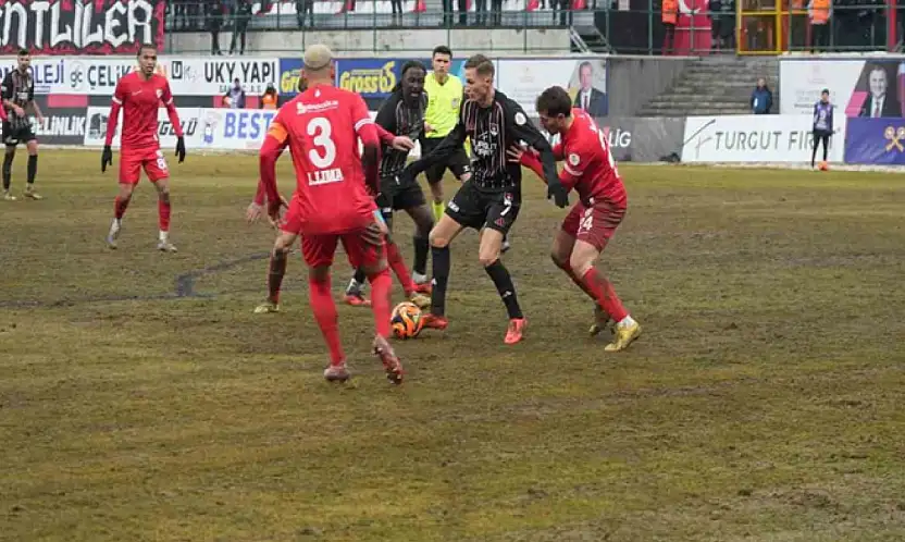 Vanspor'da skordan çok, kötü zemin konuşuldu