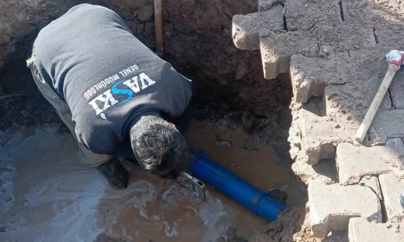 VASKİ'den su arızasına müdahale