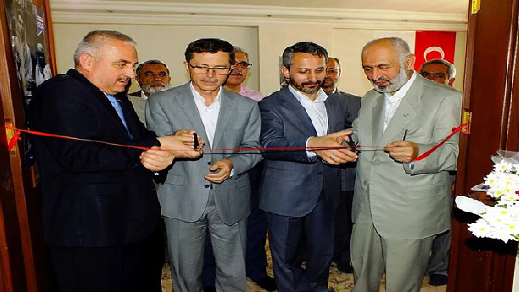 Türk Diyanet Vakfı'nın Yeni Binası Hizmete Açıldı