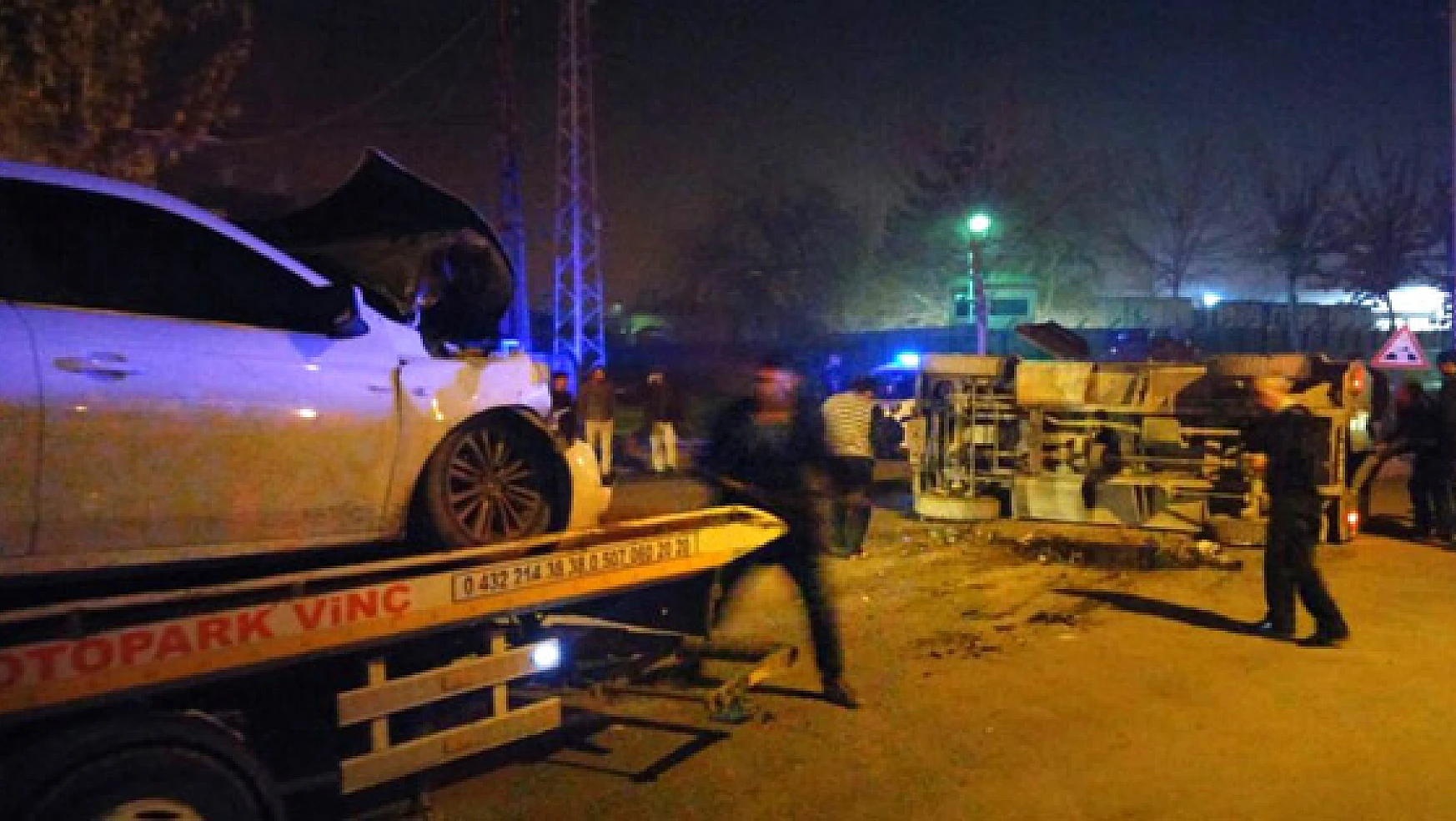Zırhlı Polis Aracı Kaza Yaptı: 4 Yaralı