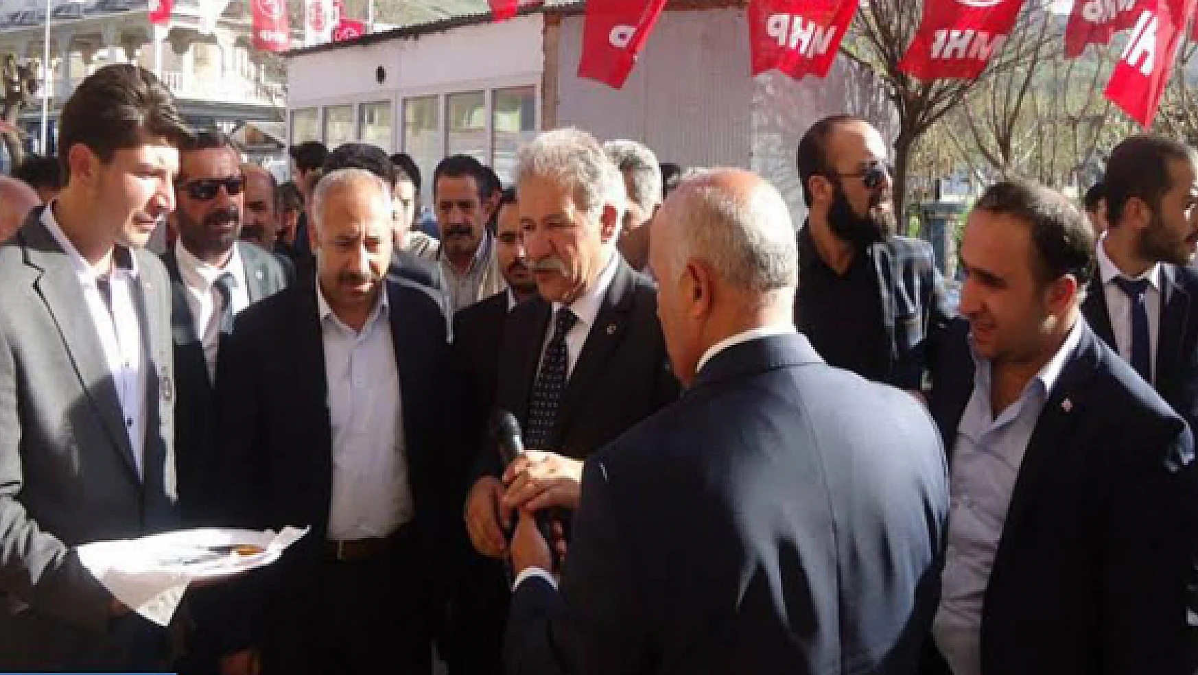Çavuşoğlu: MHP Vanda oy patlaması yapacak 
