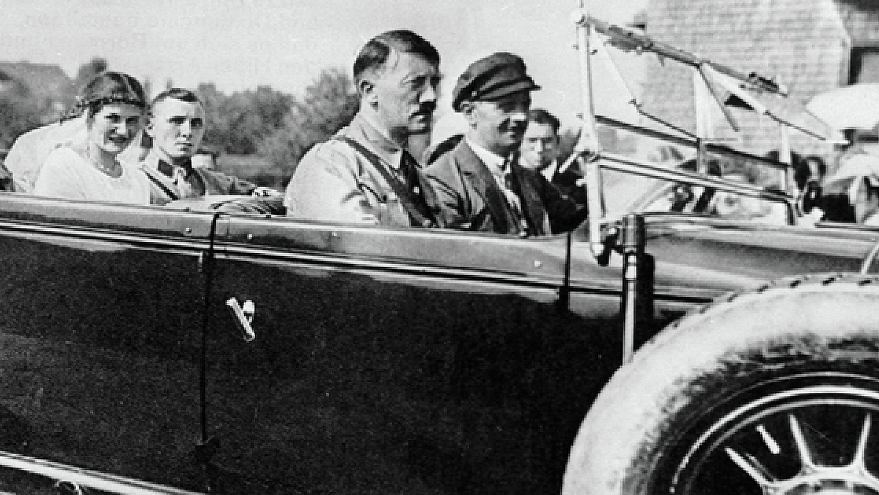 Hitler 'parkinson' yüzünden kaybetmiş