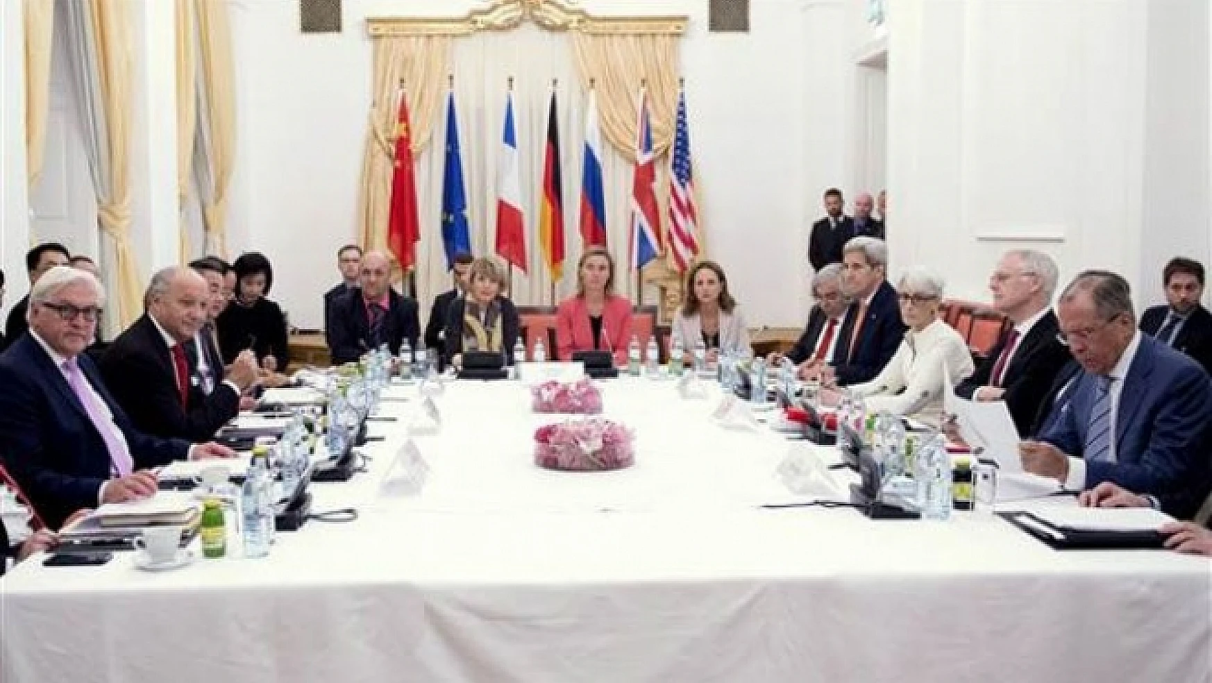 Batı ile İran nükleer müzakerelerde anlaştı