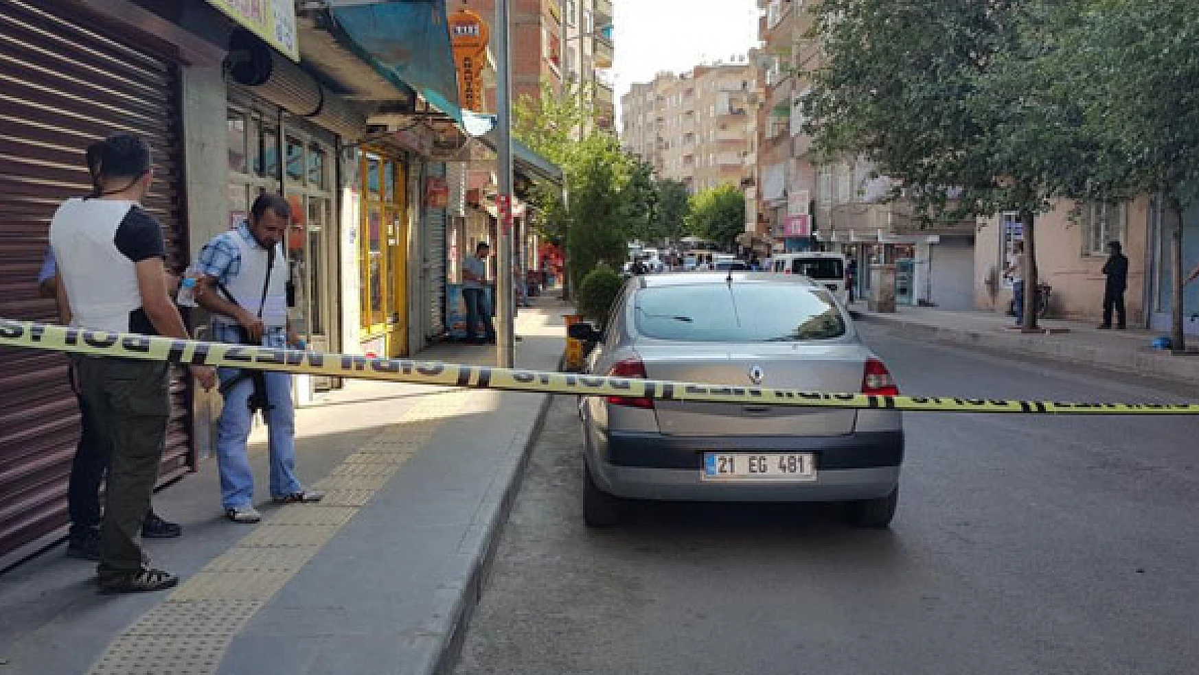 Diyarbakırda Polise Silahlı Saldırı 