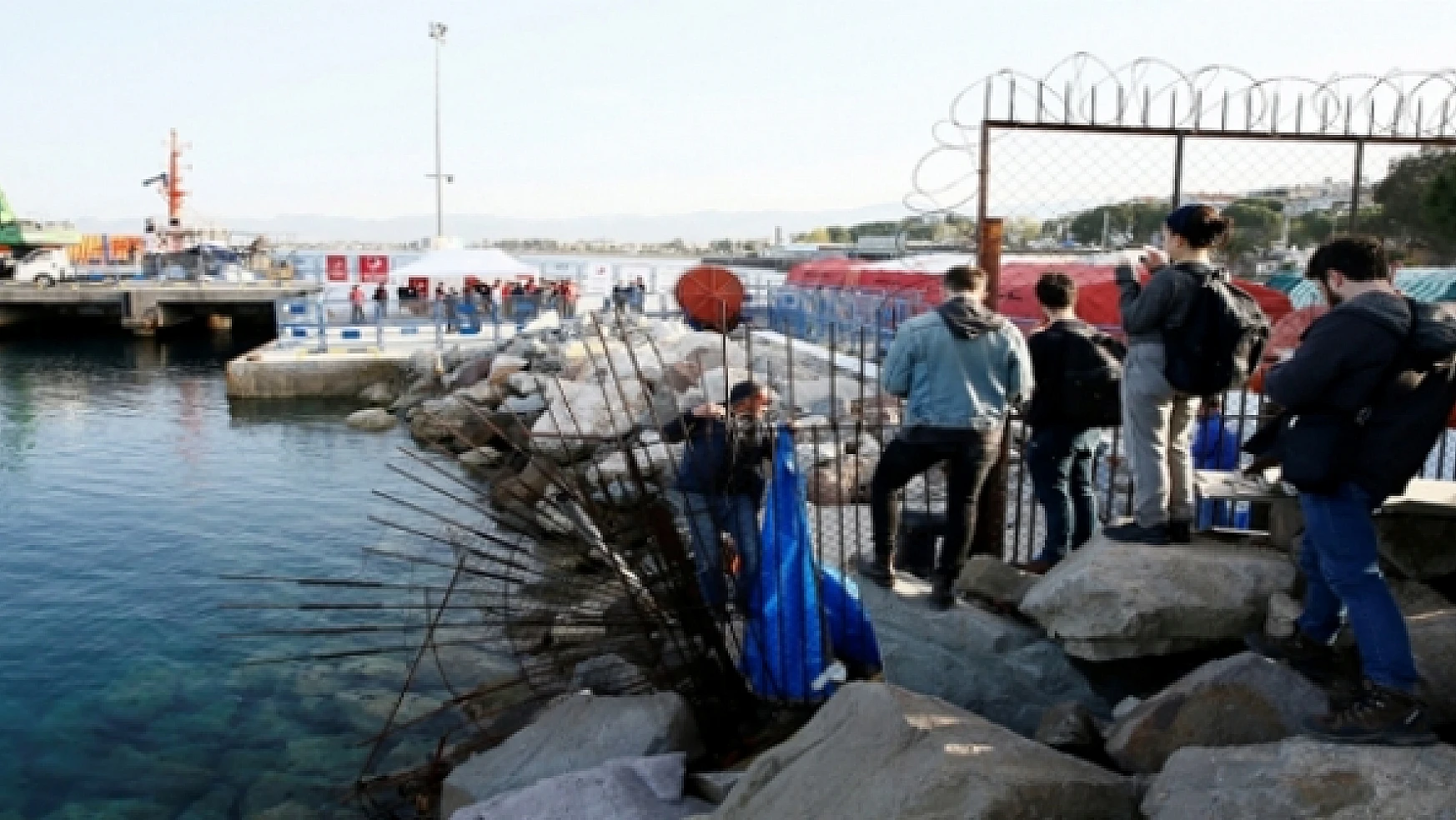 Yunanistan'daki mülteciler Türkiye'ye dönüyor