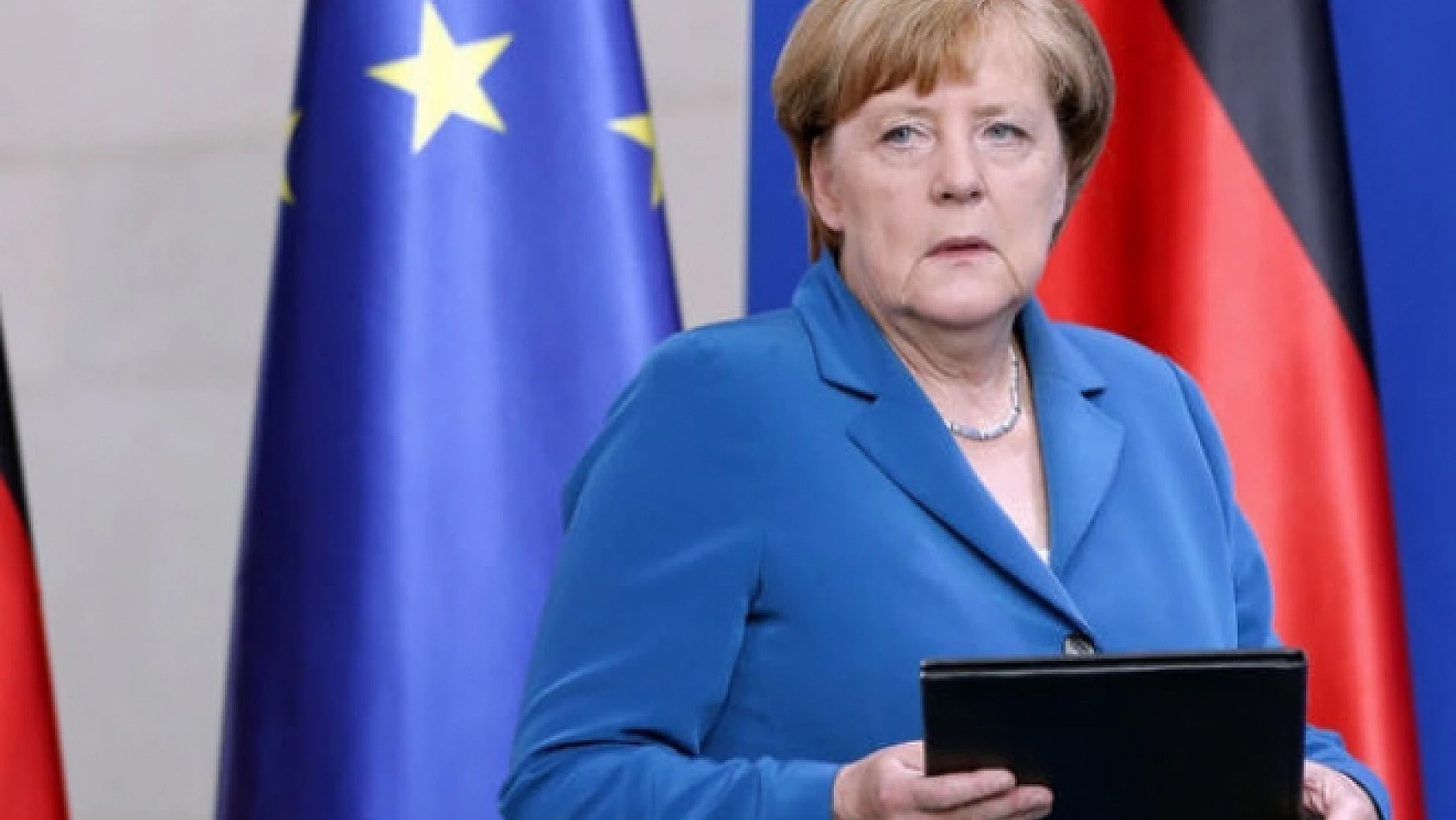 Merkelden darbe girişimi açıklaması