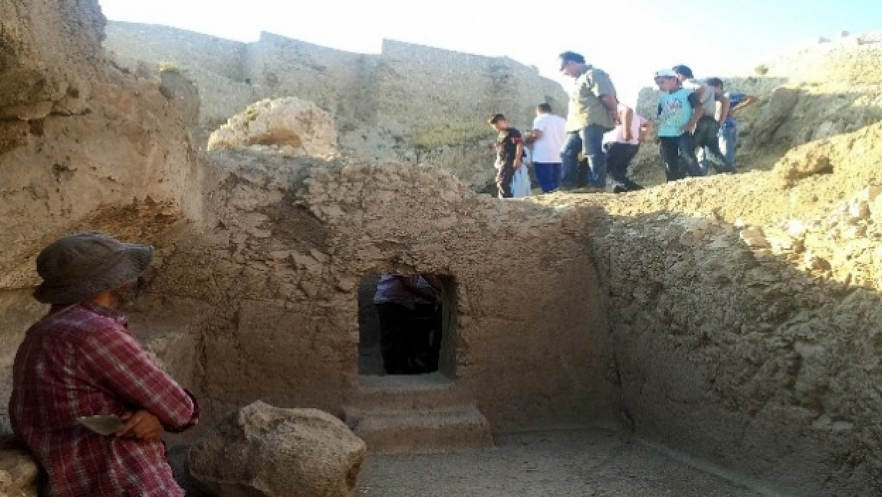 Urartu krallarının mezarı 100 yıl sonra çıkarıldı