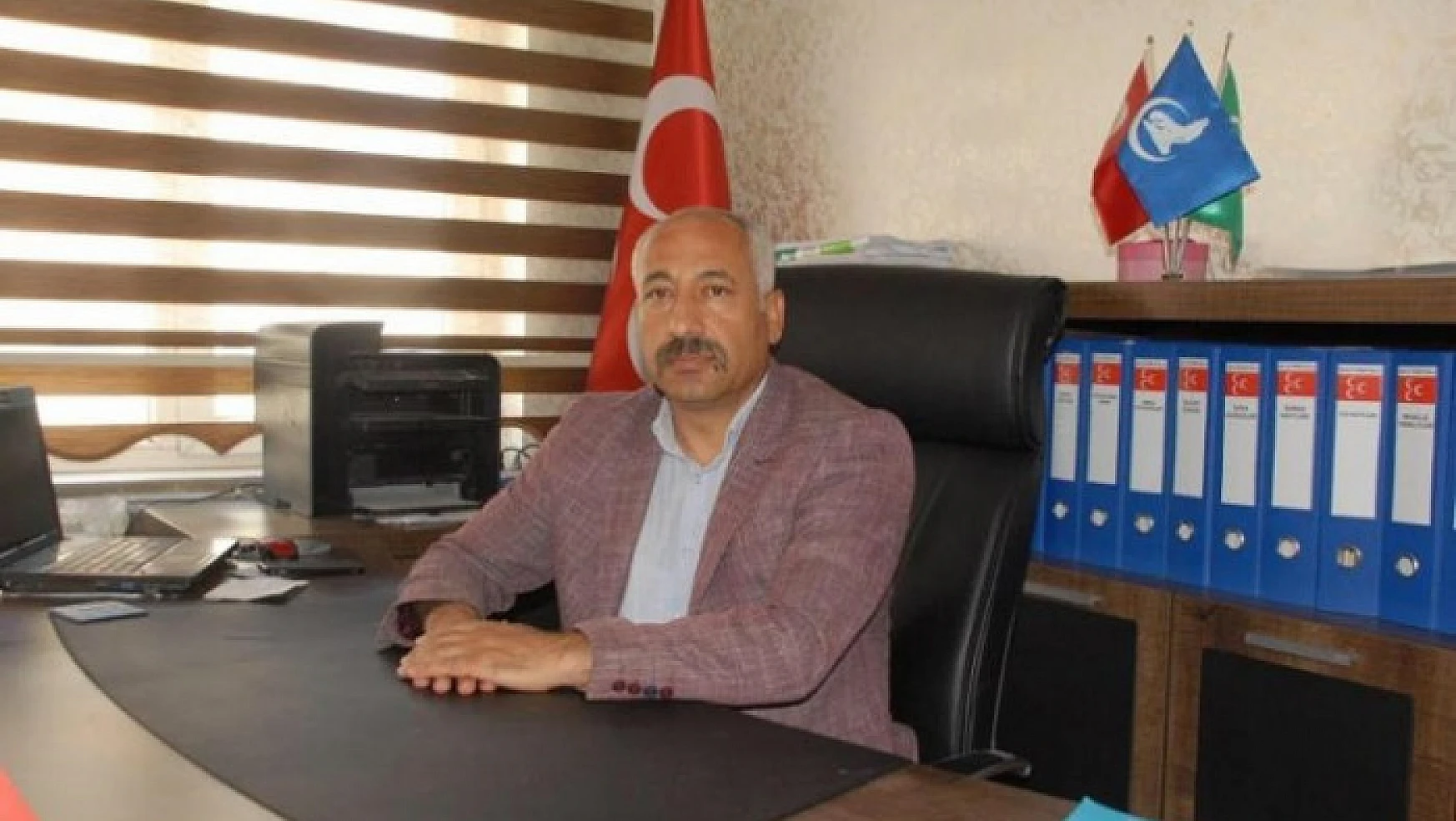 MHP İl Başkanı Güngöralp mazbatasını aldı